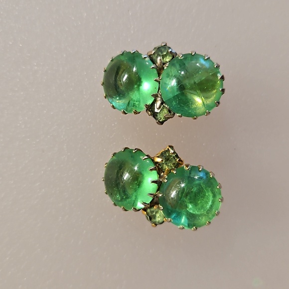 Lot Of 3 Vintage clip on and screw earrings green red rhinestones Gold Tone - Picture 4 of 10